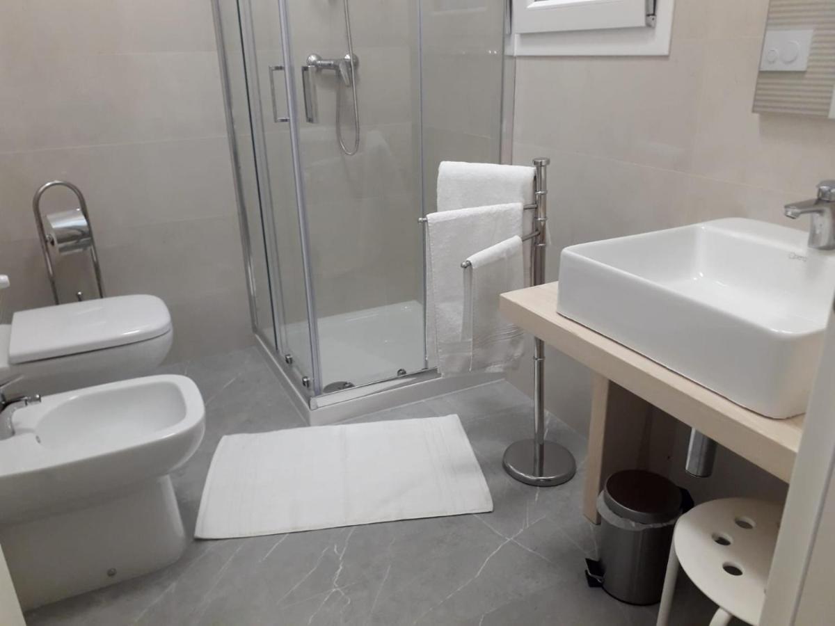 La Casa Di Francesca B&B Con Parcheggio Privato Porto Cesareo Luaran gambar