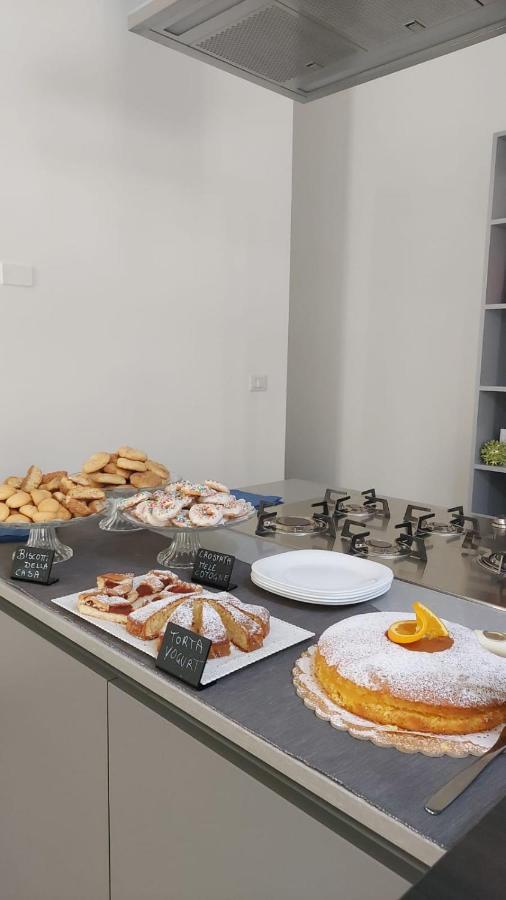 La Casa Di Francesca B&B Con Parcheggio Privato Porto Cesareo Luaran gambar